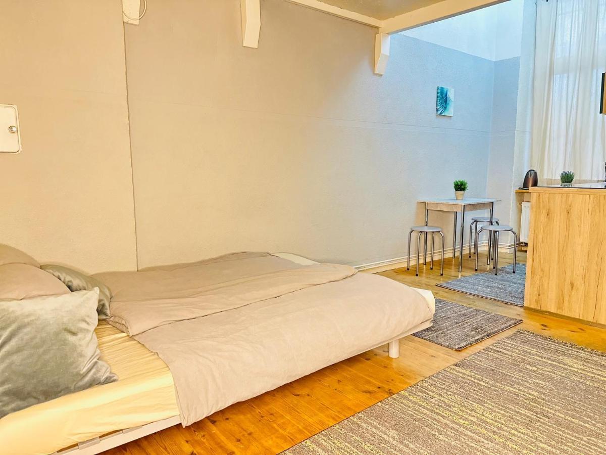 Studio Apartment In Attraktiver Und Zentraler Lage เบอร์ลิน ภายนอก รูปภาพ
